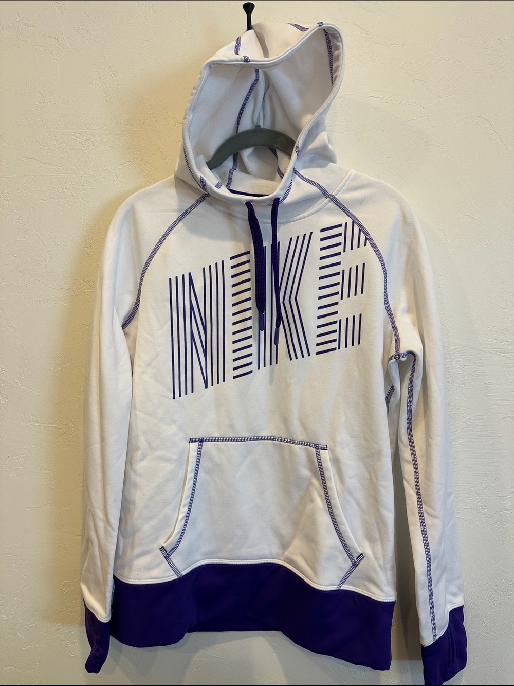 Nike Women’s White & Purple Logo Hoodie Sweater